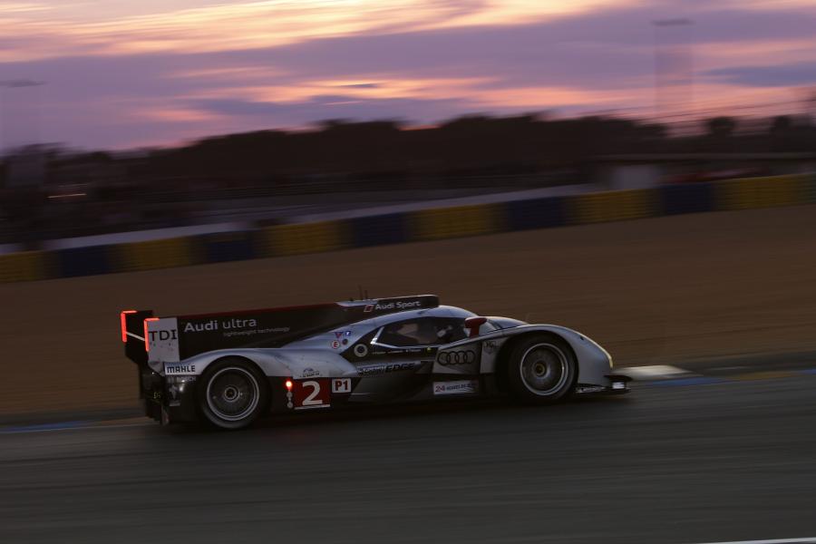  Audi R18 TDI Ultra Le Mans 24hr 2011 года  (фото 21 из 108)